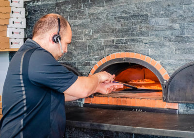 Savourez l'authenticité : les délices uniques de la pizza au feu de bois à Laneuveville-devant-Nancy